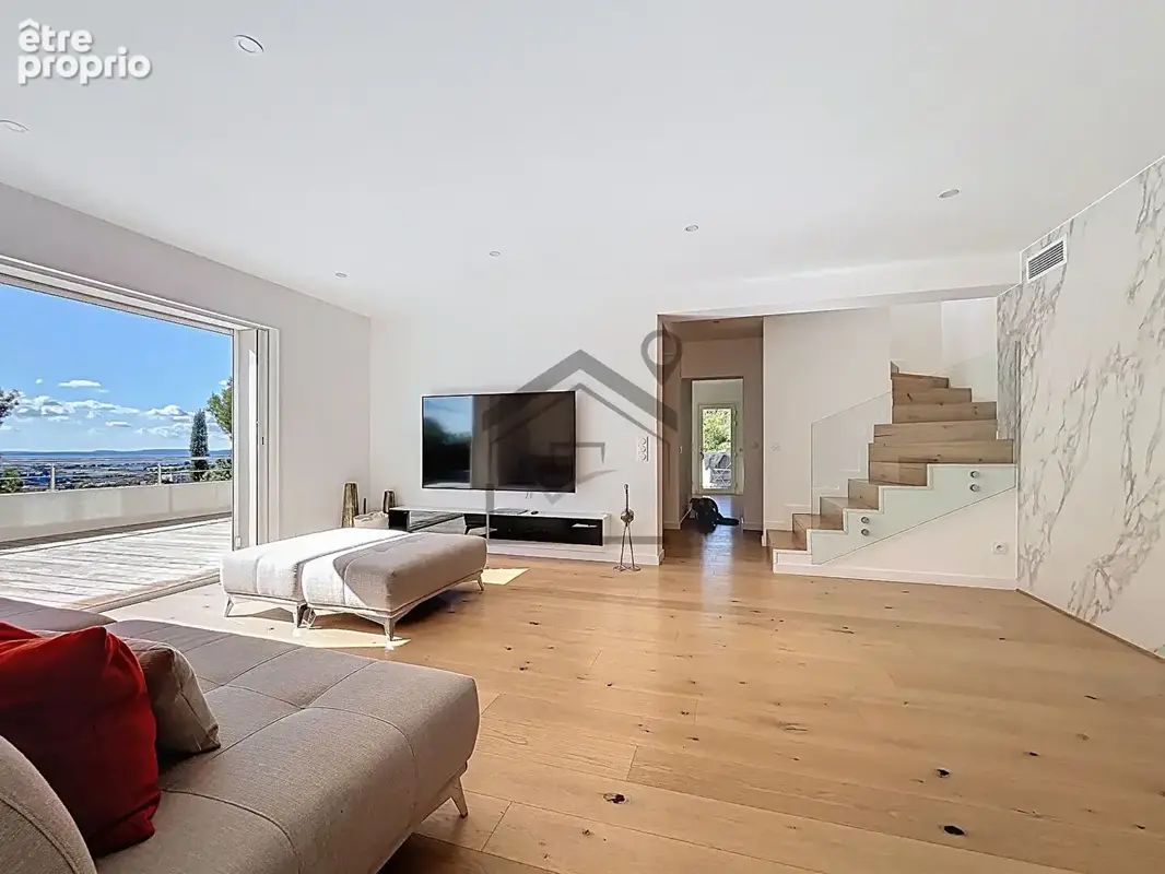 Maison 6 pièces 154 m² à vendre à Vitrolles (13127) - photo 6
