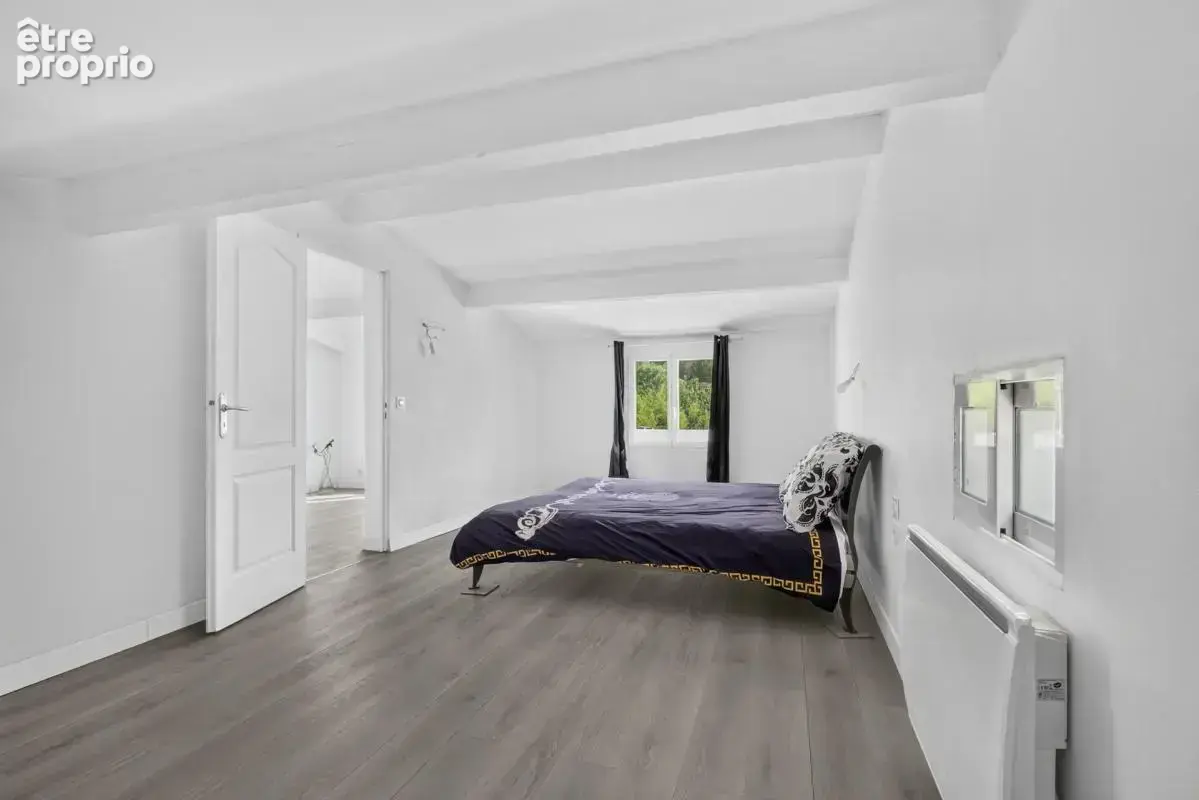 Maison de 10 pièces de 285 m² à Ventabren - photo 11