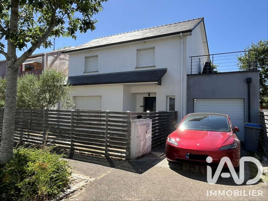 Maison 123 m² à Coueron  - photo 2