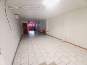 LOCAL COMMERCIAL - Commerce à FORT-DE-FRANCE