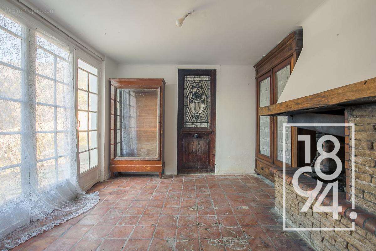 Maison à ROQUEVAIRE