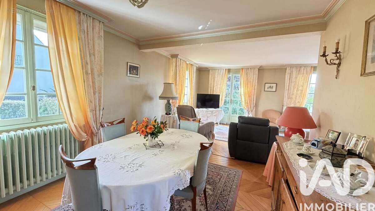 Photo 6 - Maison à LIVRY-SUR-SEINE