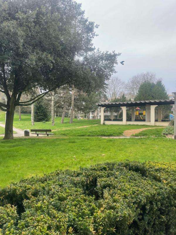 Appartement à LES ULIS