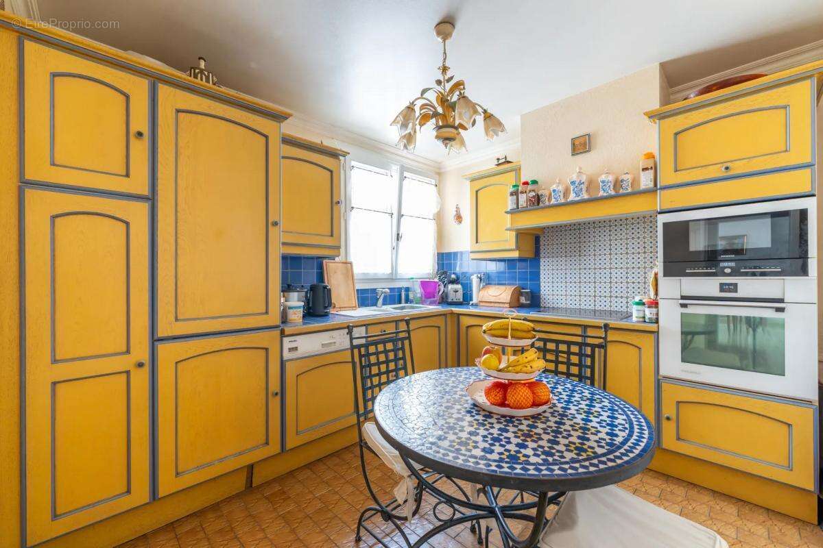 Appartement à ASNIERES-SUR-SEINE