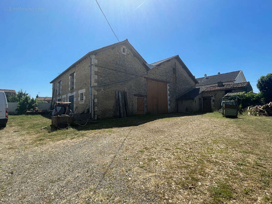 Maison à SMARVES
