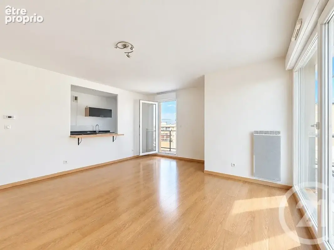 Appartement 3 pièces 72 m² à vendre à Luce (28110) - photo 3