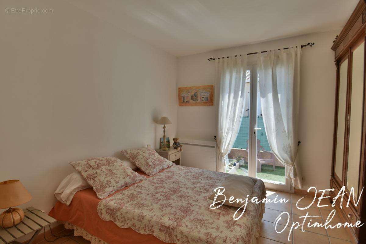 EN EXCLUSIVITÉ – Maison F4 de plain-pied avec piscine à Sérignan - photo 16