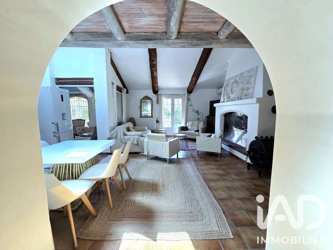 Photo 8 - Maison à CADEROUSSE