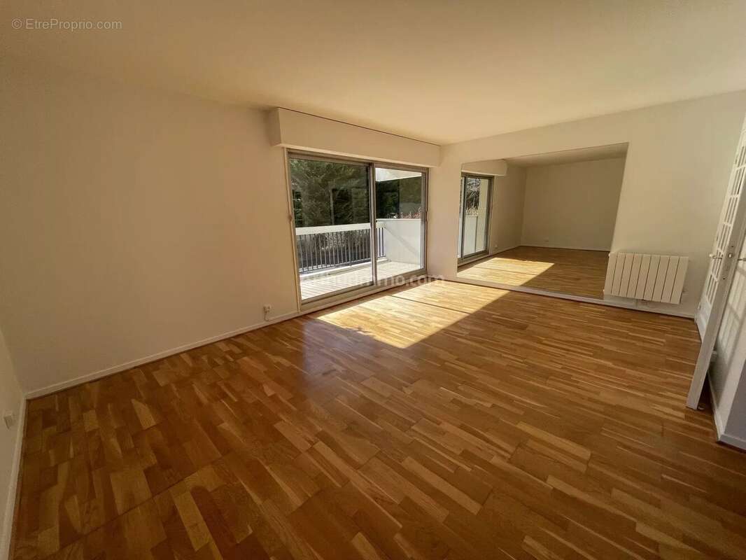 Appartement à SOISY-SUR-SEINE