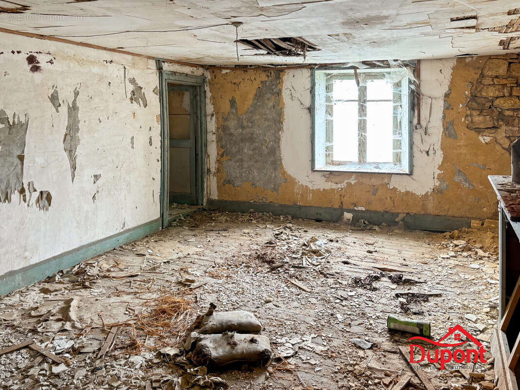 Maison à ROUVROY-SUR-AUDRY