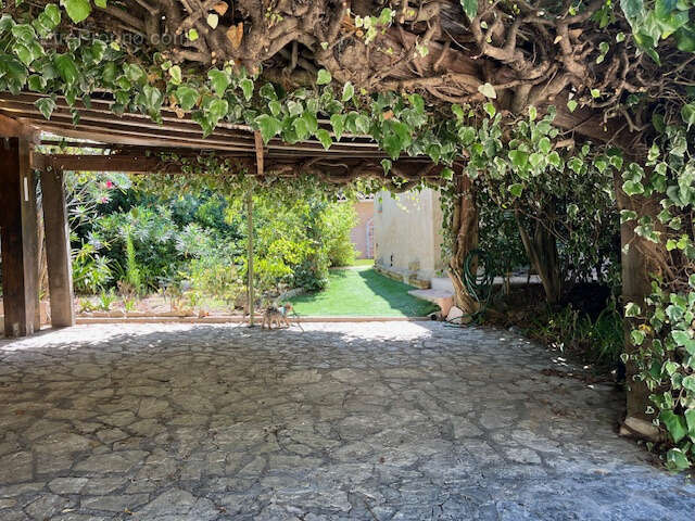 Maison à RAMATUELLE