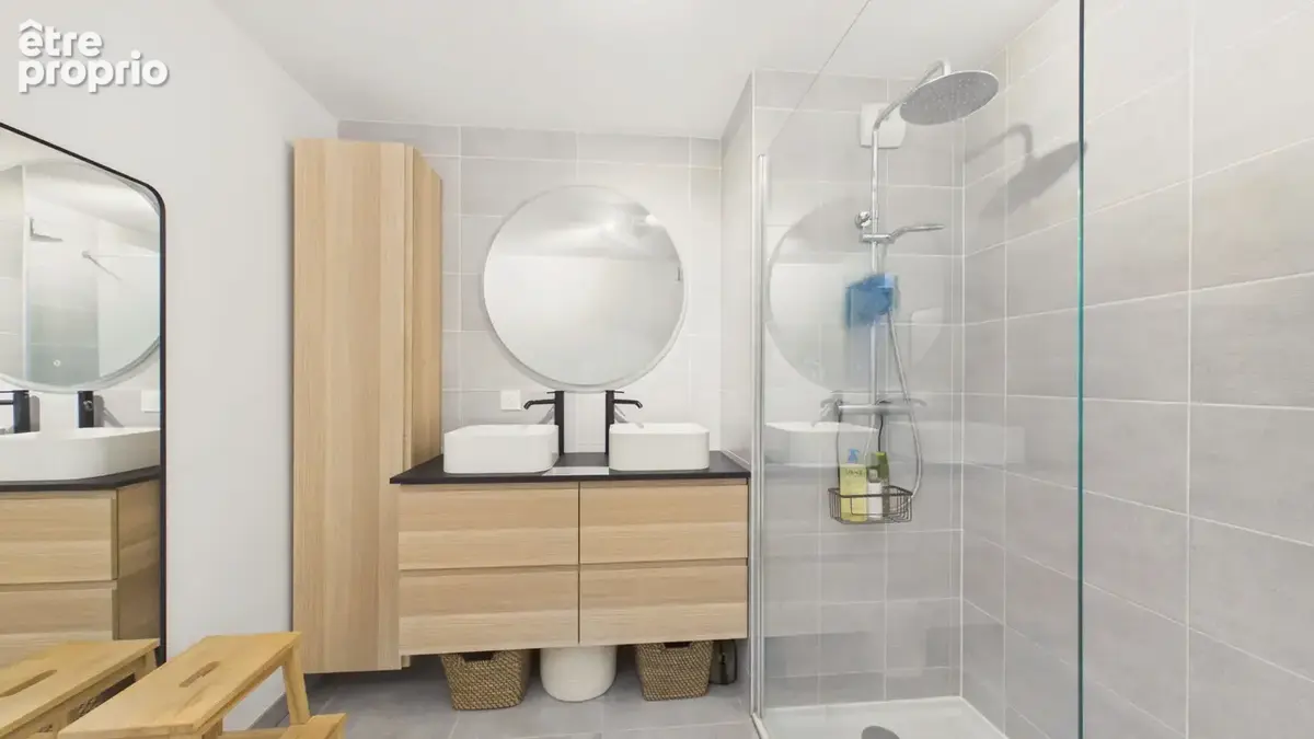 Appartement T3 récent avec terrasse et double stationnement (Boxable) - photo 12