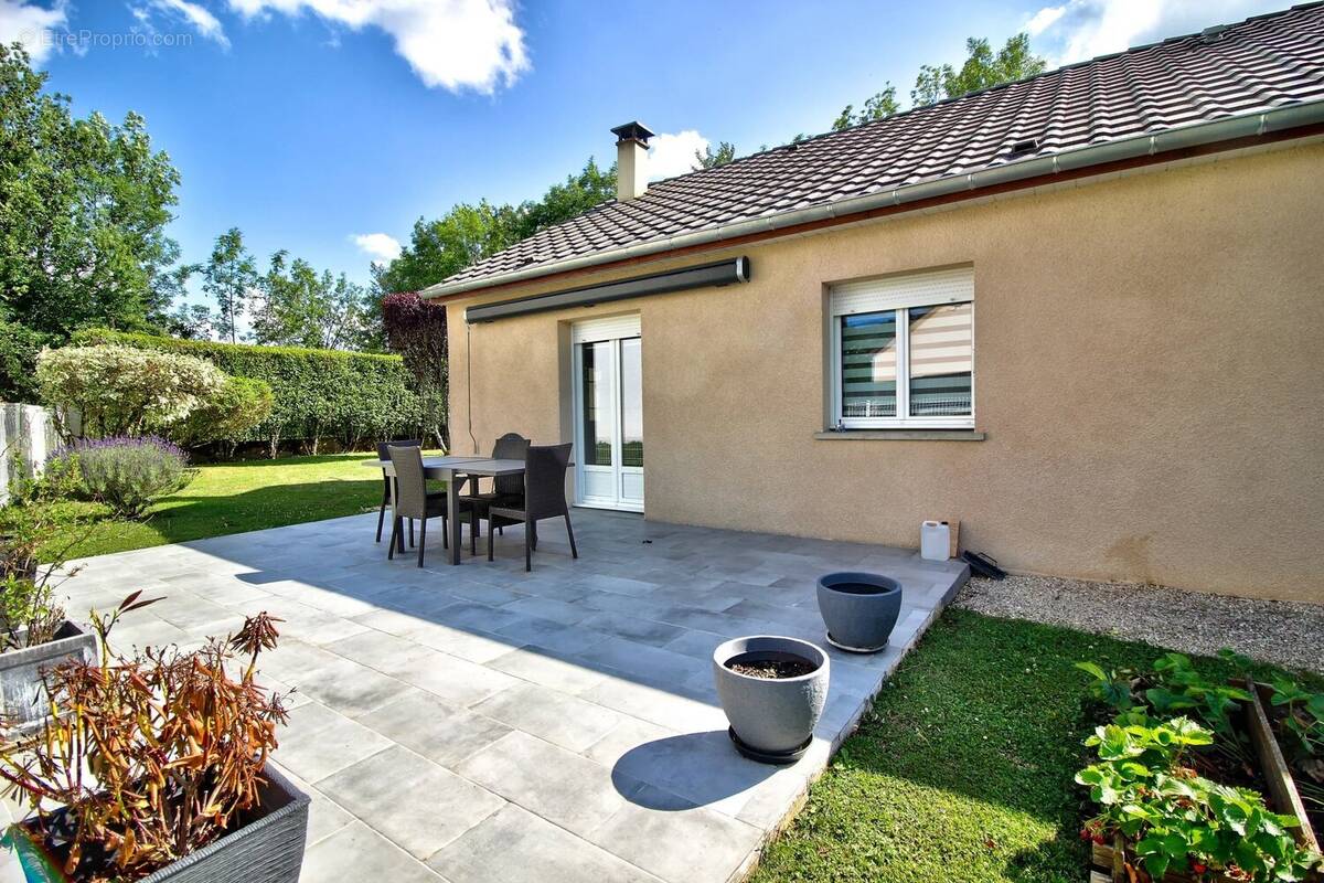 Maison à BLAISY-BAS