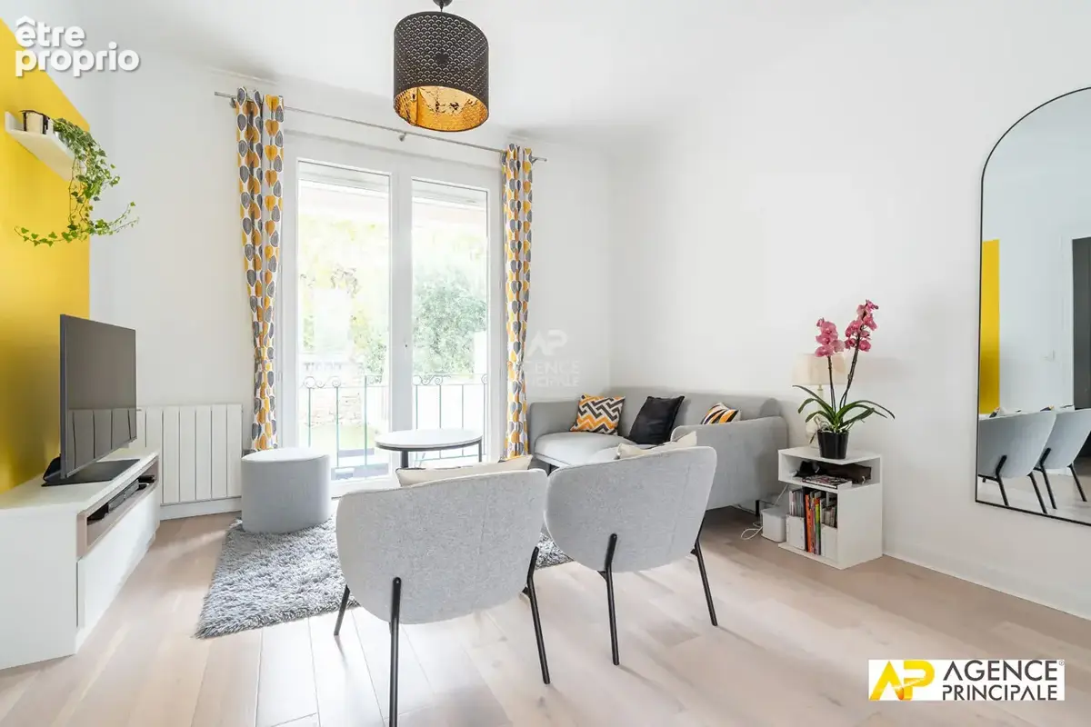 Maison  5 pièce(s) - photo 2