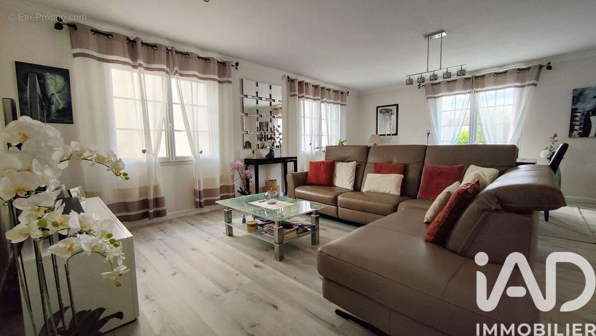 Photo 2 - Maison à TALMONT-SAINT-HILAIRE