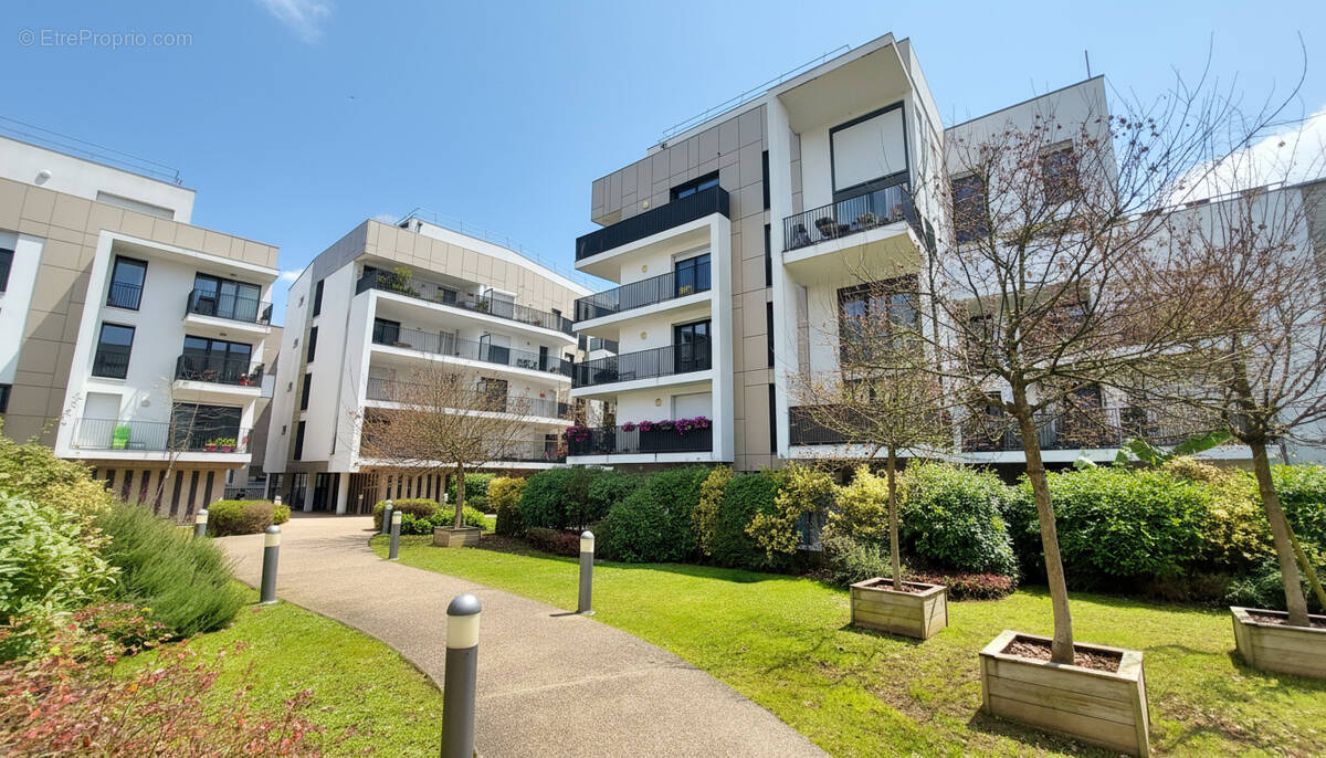 Appartement à ATHIS-MONS