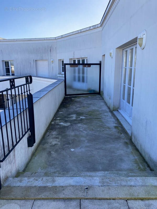 Appartement à SERRIS