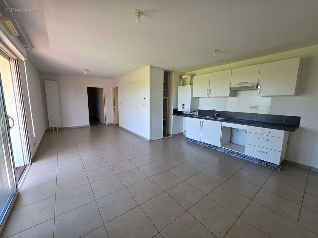 ONDRES,   A VENDRE  Appartement T4 env. 80m² avec terrasse - photo 3