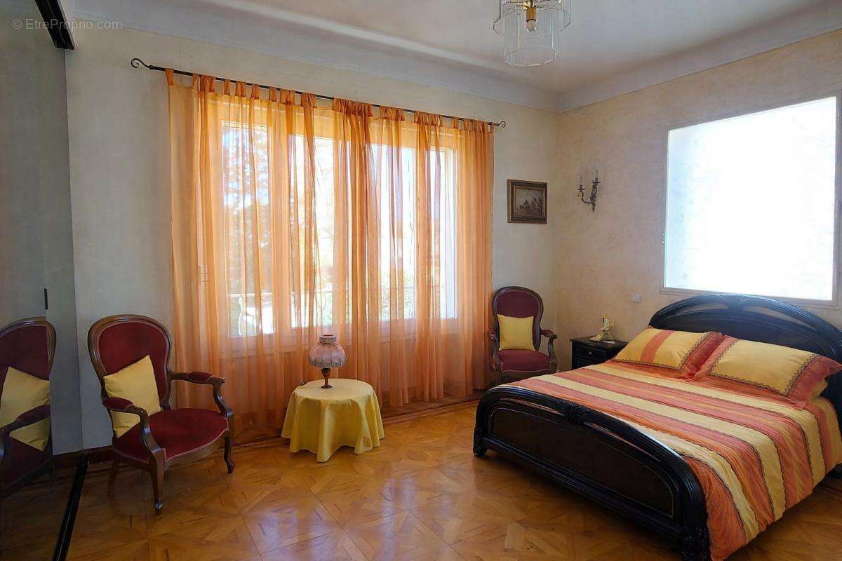 Maison à DRAGUIGNAN