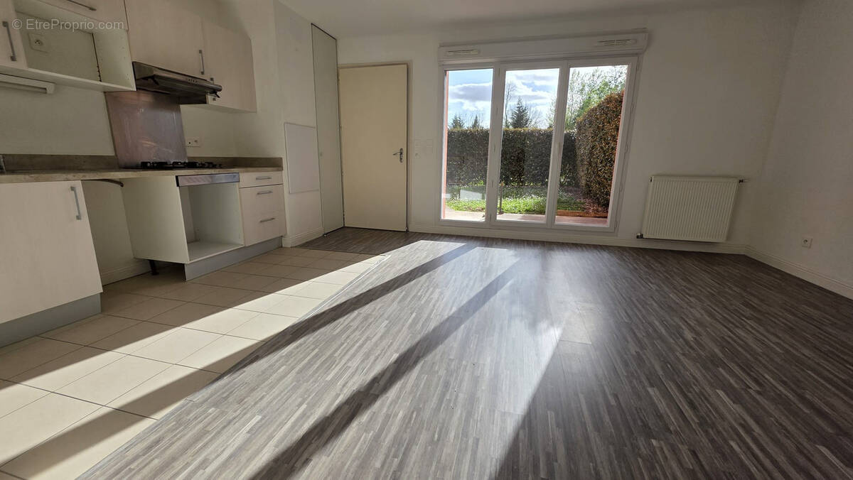 Appartement à VILLENAVE-D'ORNON