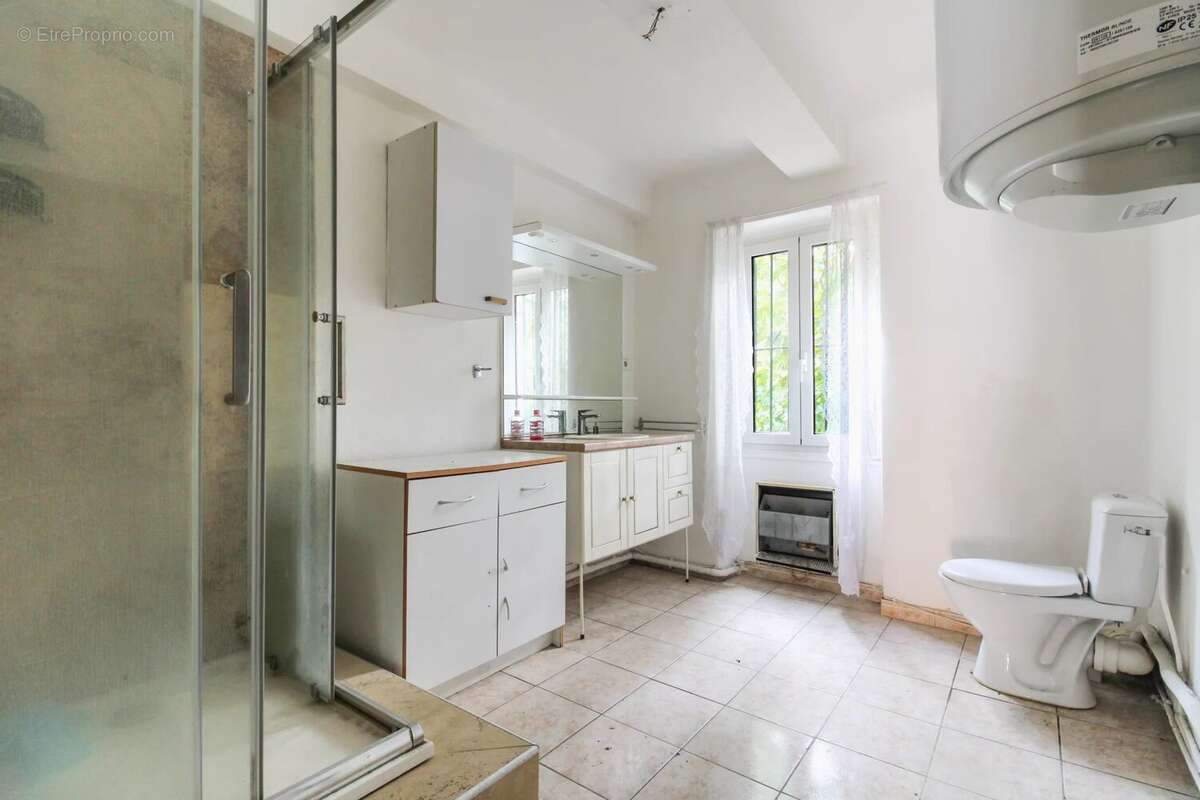 Maison à SAINT-MARTIN-DU-VAR