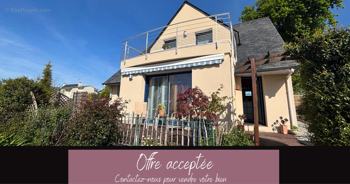 Maison à LE RELECQ-KERHUON