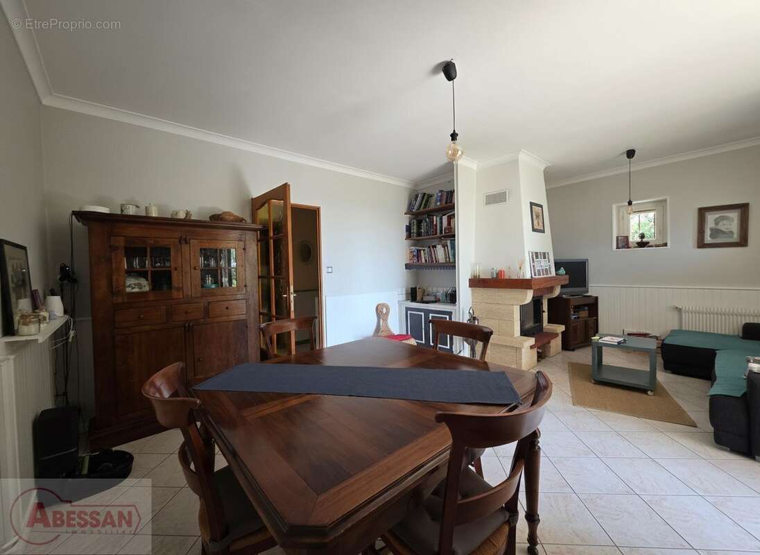 Saint-Christol-lès-Alès  Vue dominante, calme absolu et plus de 3 300 m² de terrain - photo 5