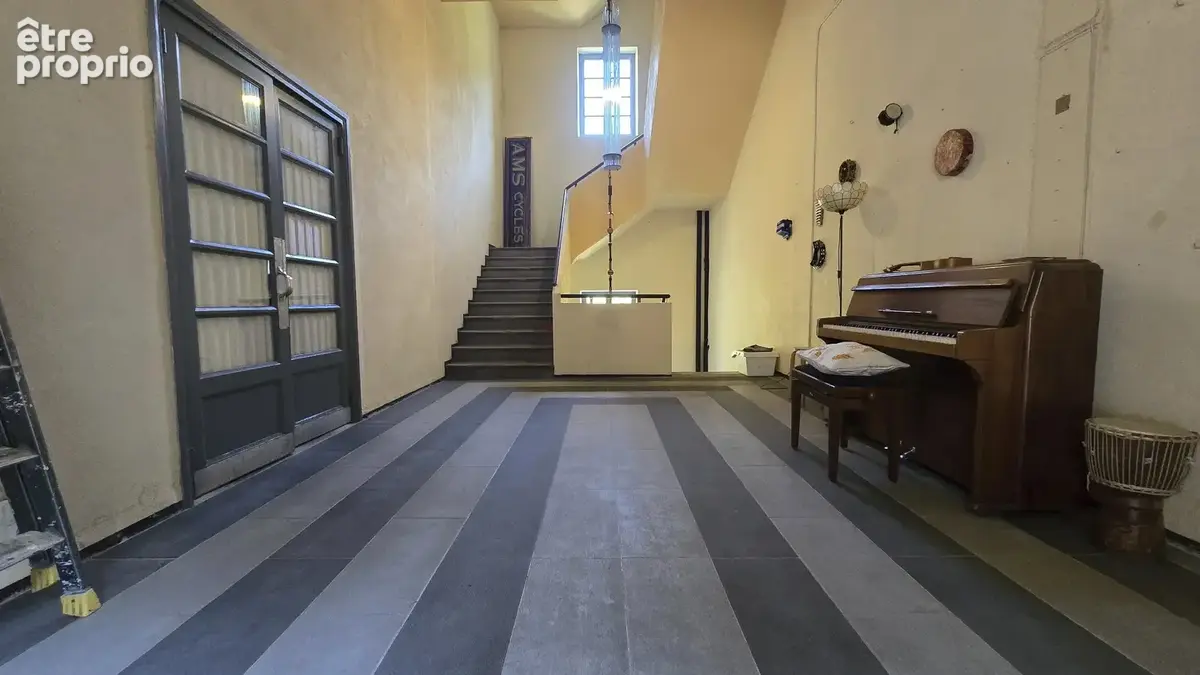 Ardèche - Ancien moulinage en pierres dans la vallée de l'Auzène - 6 logements - une grande salle 232m² - dépendance - piscine - - photo 10