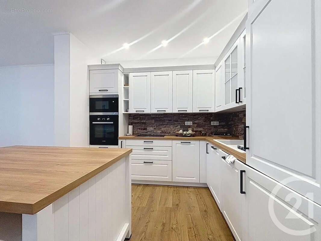 Appartement à MONTEREAU-FAULT-YONNE