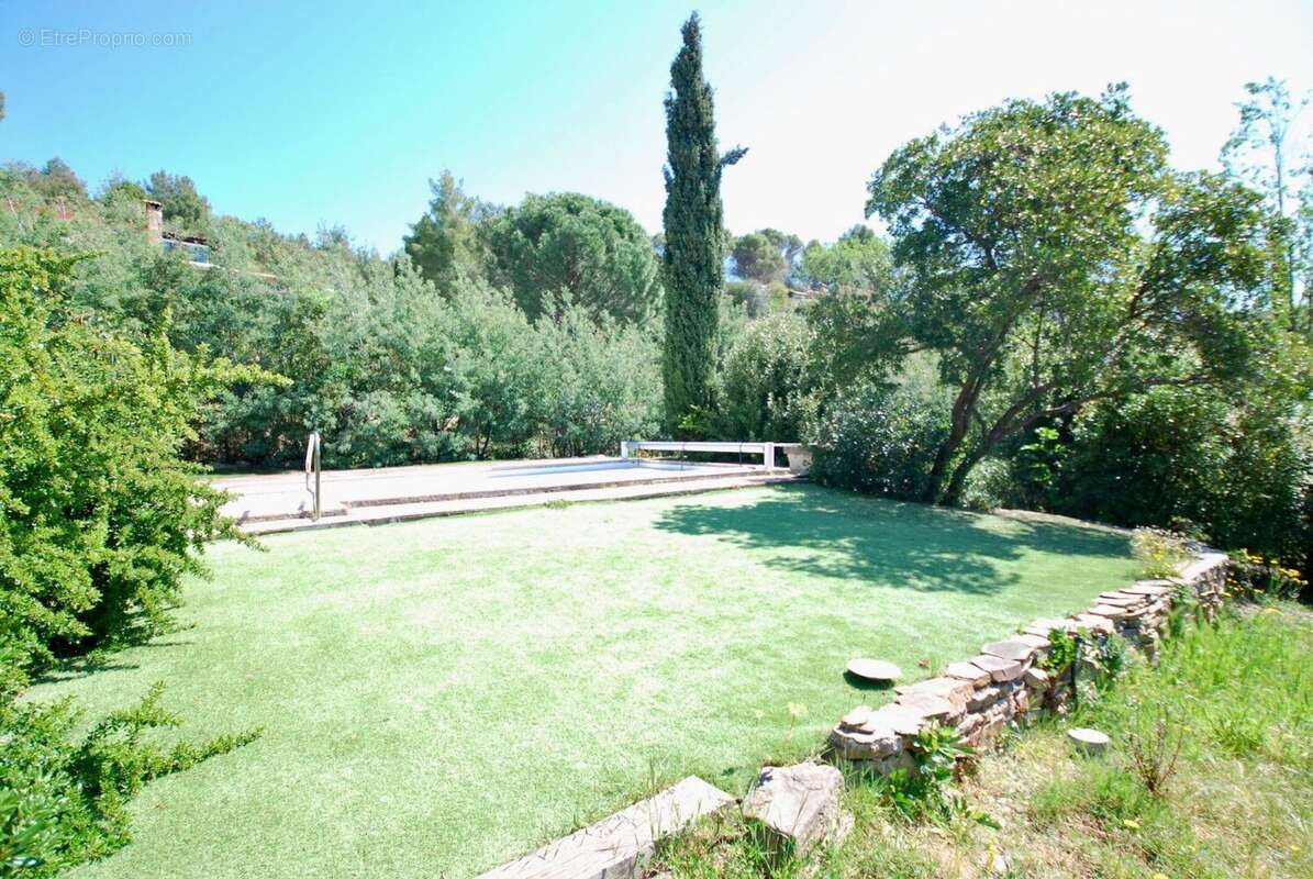 Photo 5 - Maison à ROQUEBRUN