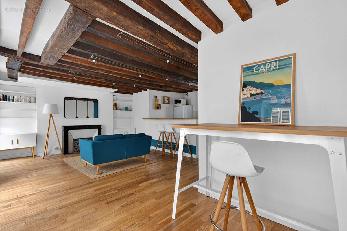 Appartement à PARIS-11E