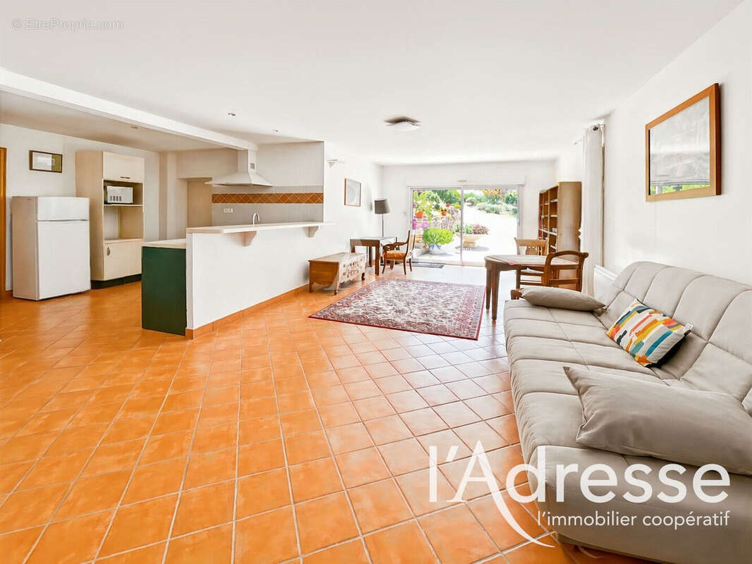 Maison La Cadière D'Azur - 6 pièces - 210 m2 - photo 16