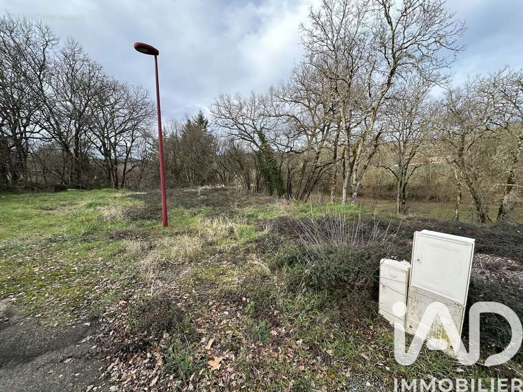 Photo 3 - Terrain à CAHORS