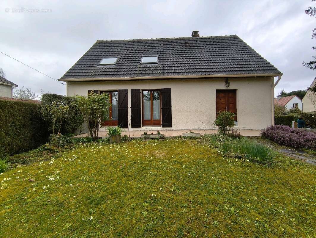 Maison à OSNY