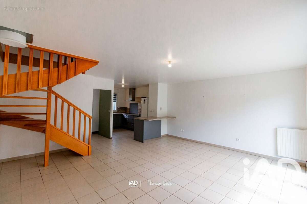 Maison 84 m² à Buchelay  - photo 5