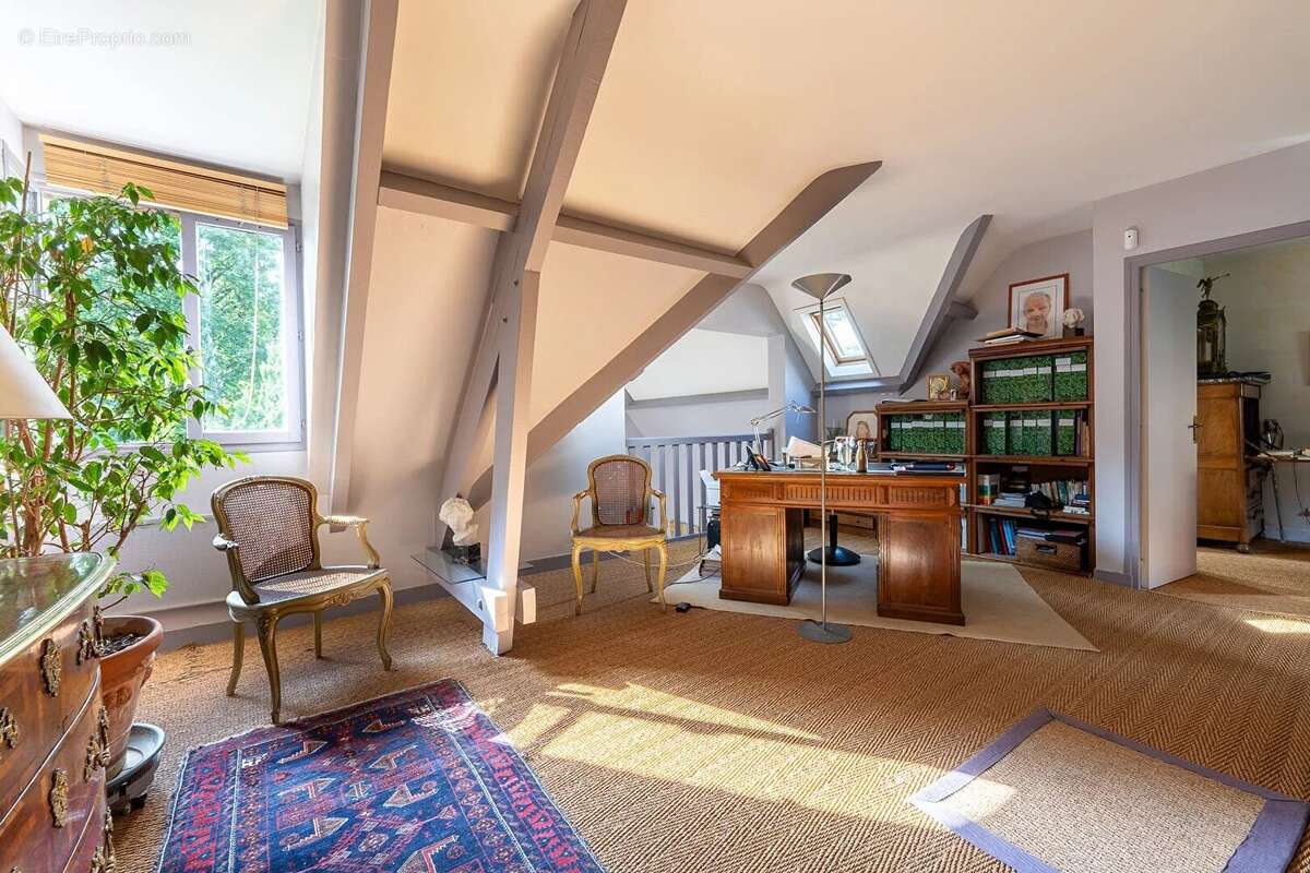 Maison à VAUCRESSON