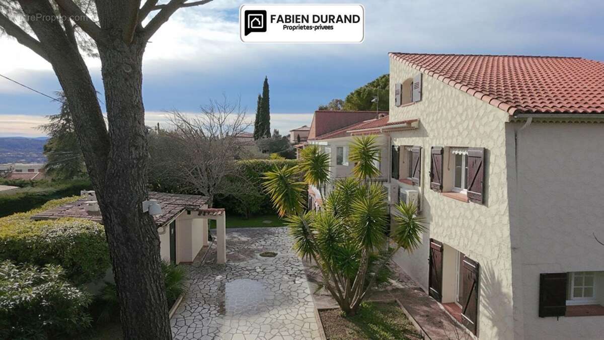 Maison à DRAGUIGNAN