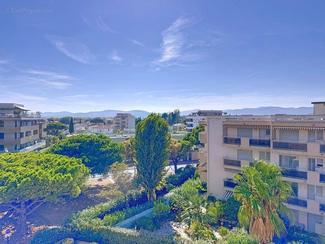 Appartement à FREJUS