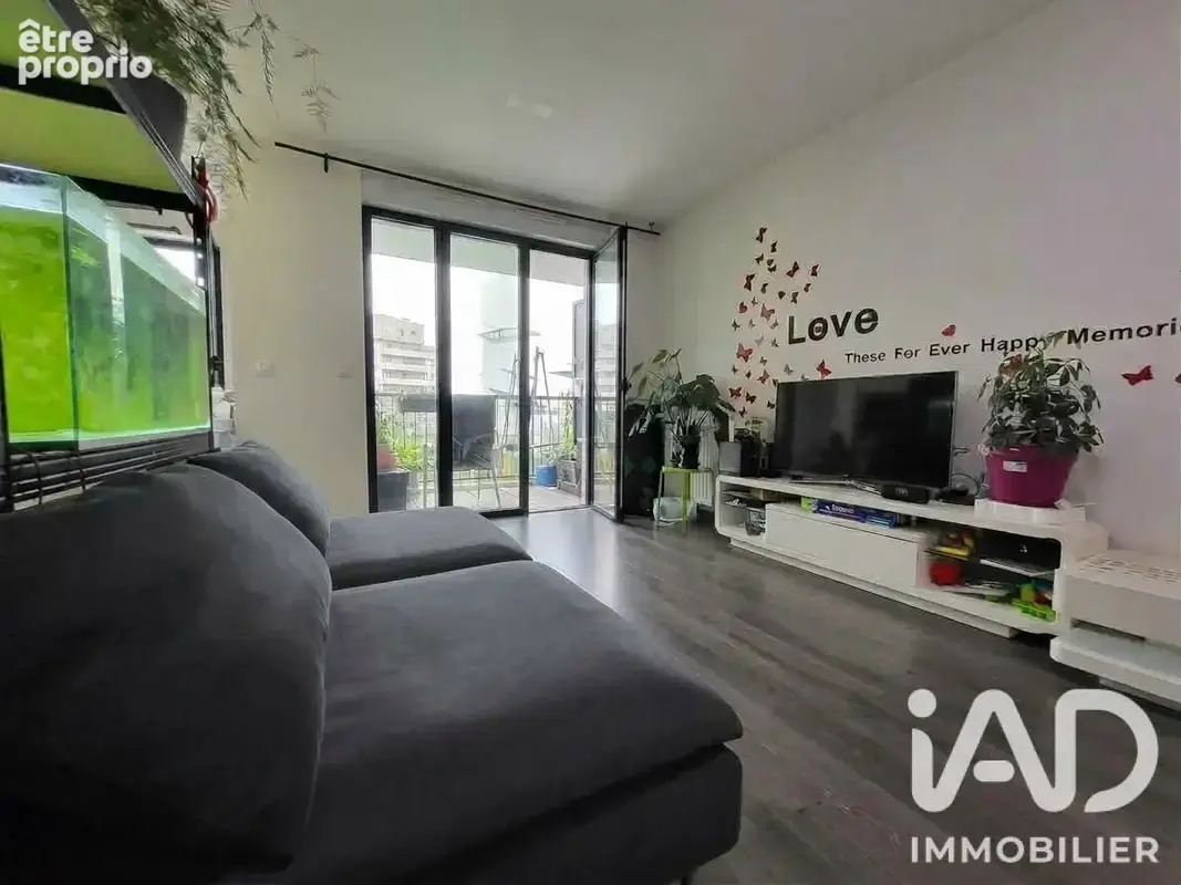 Photo 1 - Appartement à GENNEVILLIERS