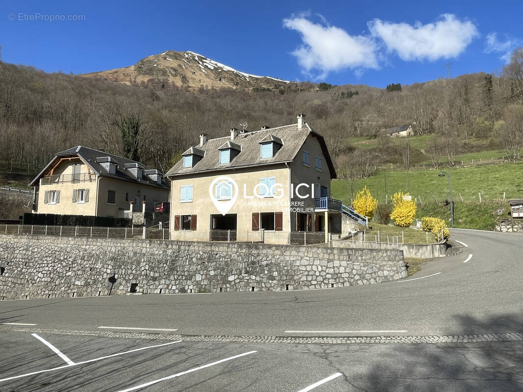 Maison à GRUST