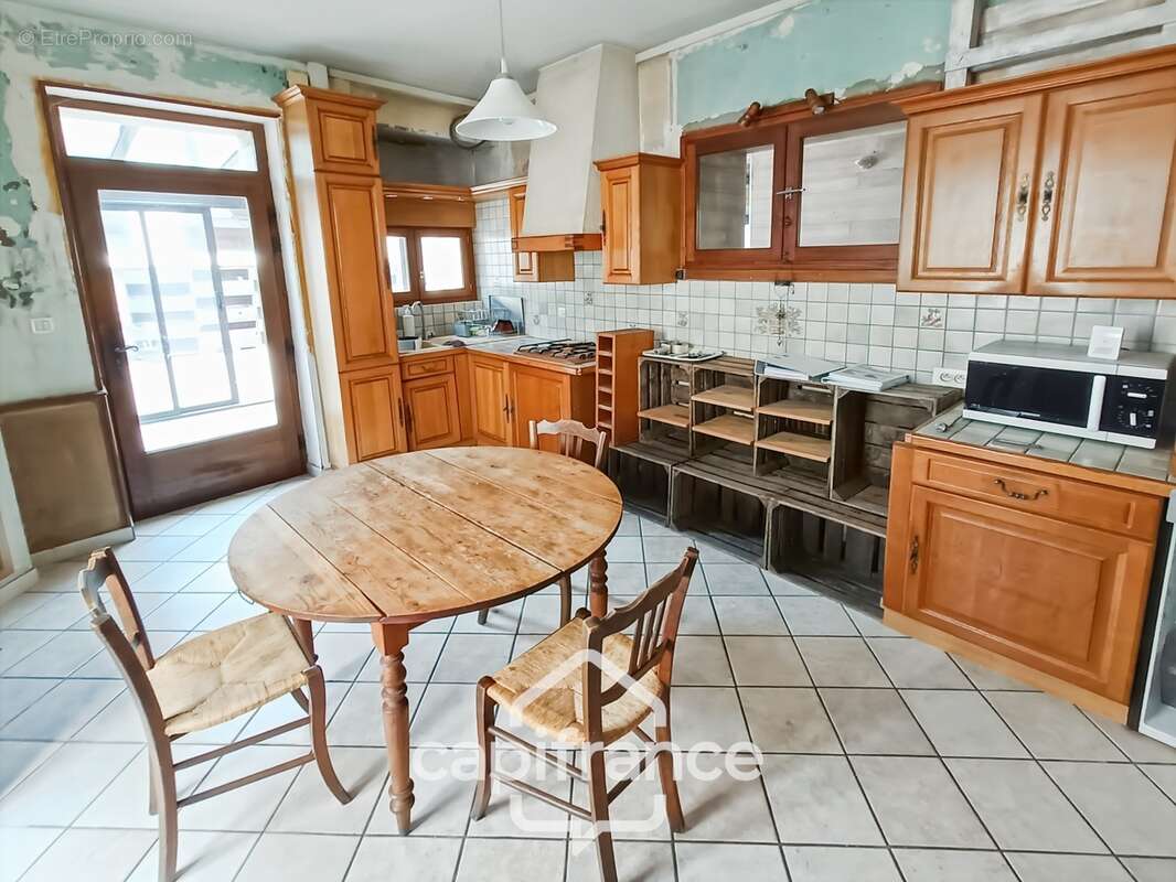 Immeuble à fort potentiel – Création de plusieurs appartements – Idéal investisseur - photo 13
