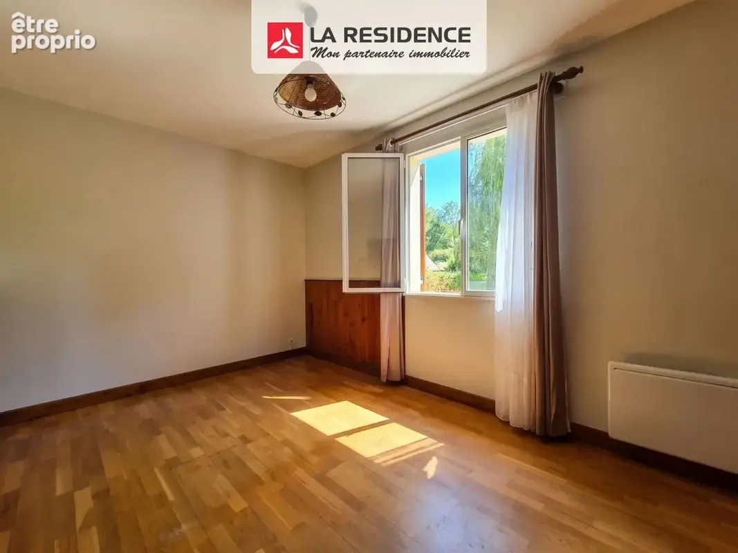 Maison 4 pièces 82 m² à vendre à Bazainville (78550) - photo 7