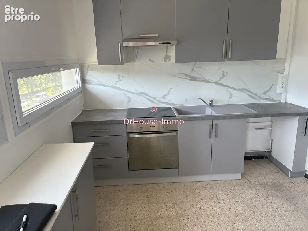 Appartement 4 pièces 67 m² à vendre à Ales (30100) - photo 4