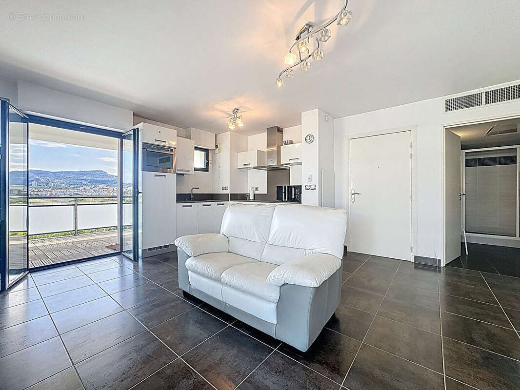 Appartement à MARSEILLE-8E