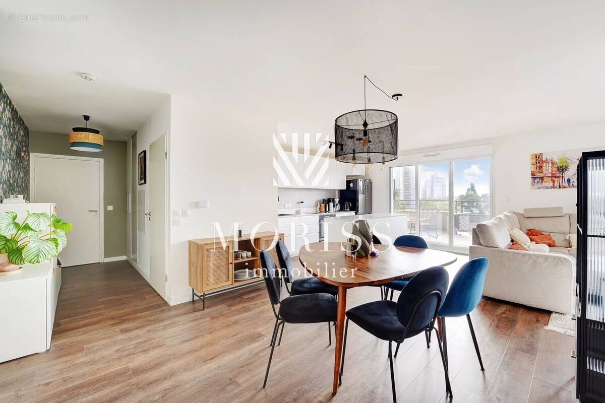 Appartement à COLOMBES