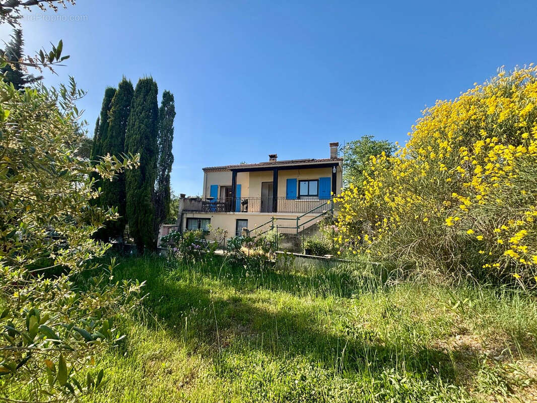 Maison à GRIGNAN