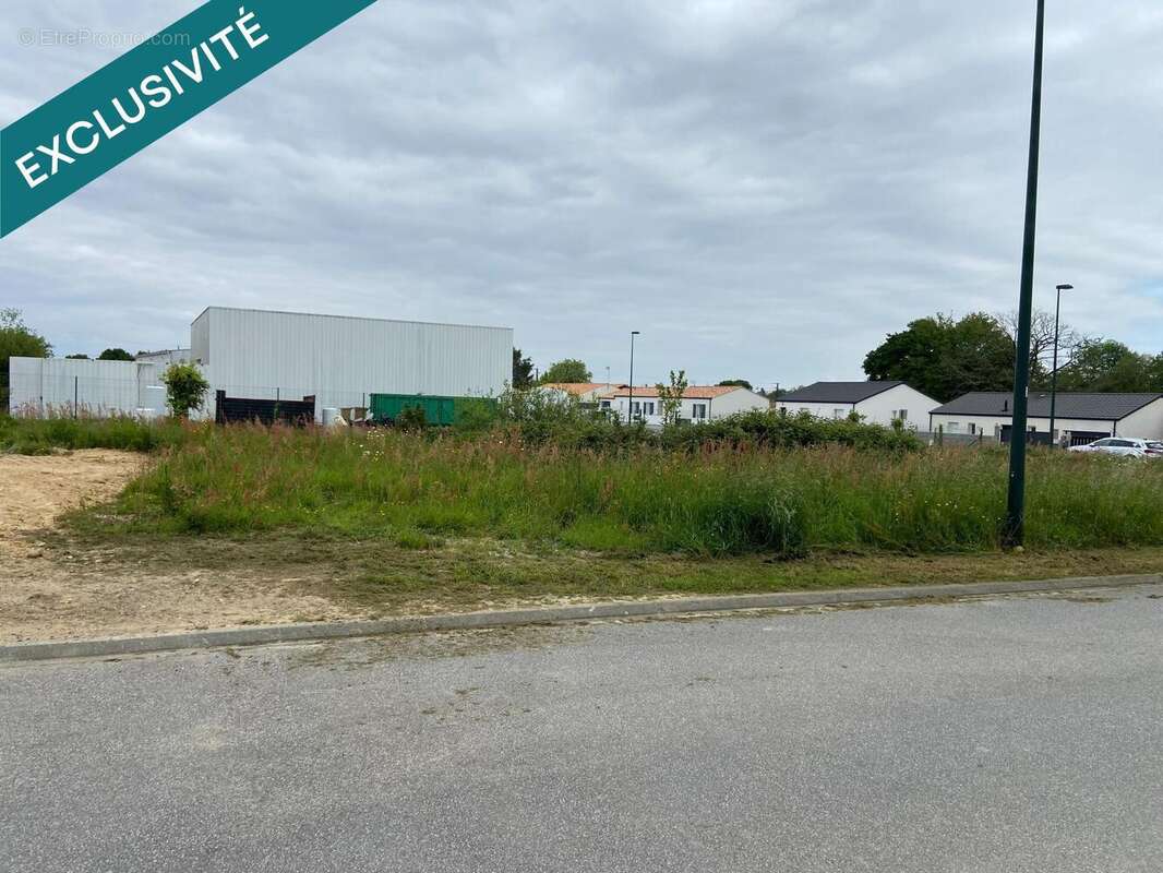 Photo 2 - Terrain à FROIDFOND