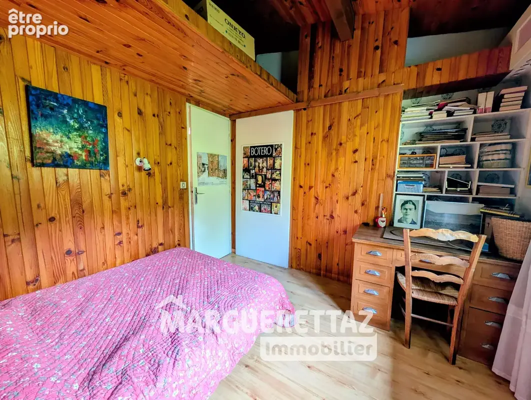 Maison de 115m² avec dépendances et garages - 2400m² terrain - St Jeoire - photo 13