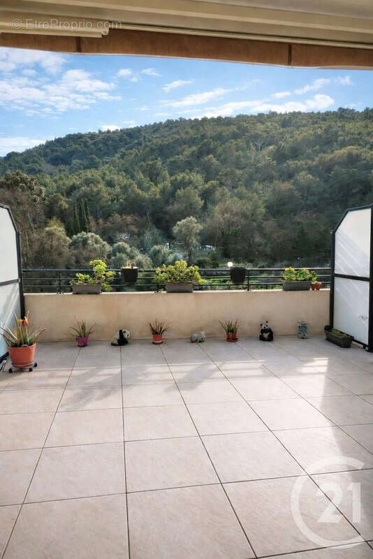 Appartement à MENTON