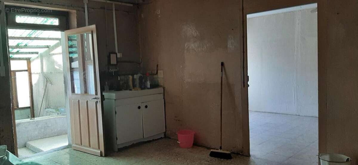 Fermette a rénover avec ses dépendances, sur 2,7 ha de terrain dans cadre bucolique - photo 19